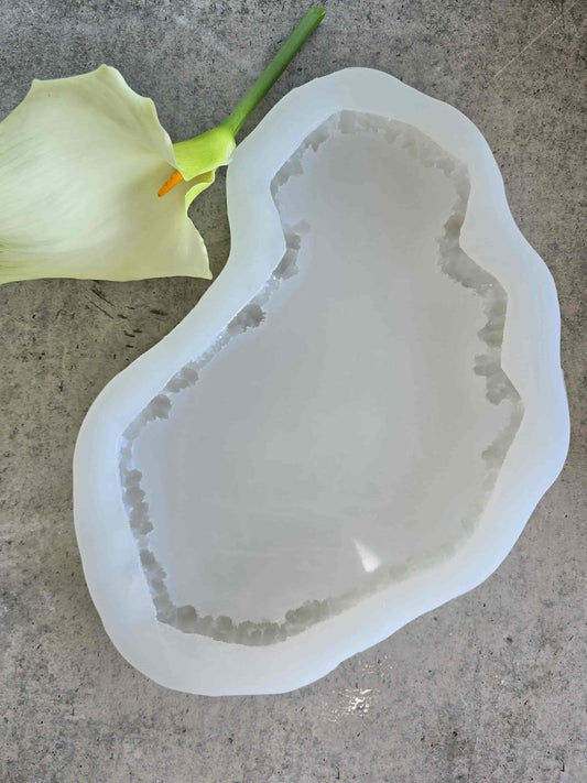 Crystal Edged Grandeur Tray Mold – Silicone Mold for Resin & Plaster - The Makers Gift